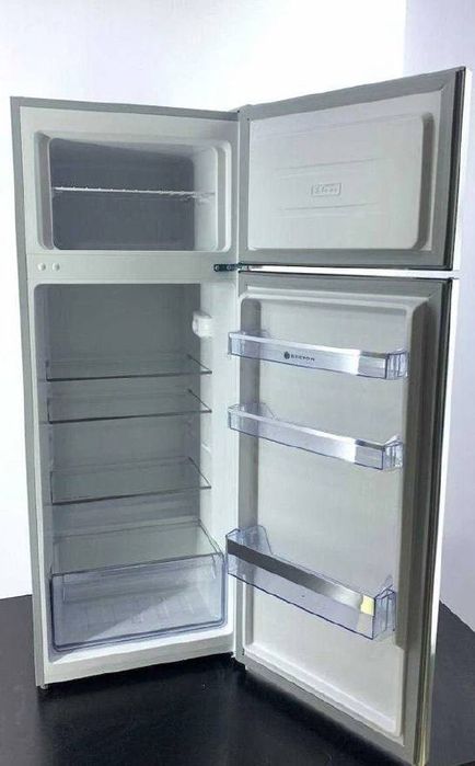 Холодильник Beston