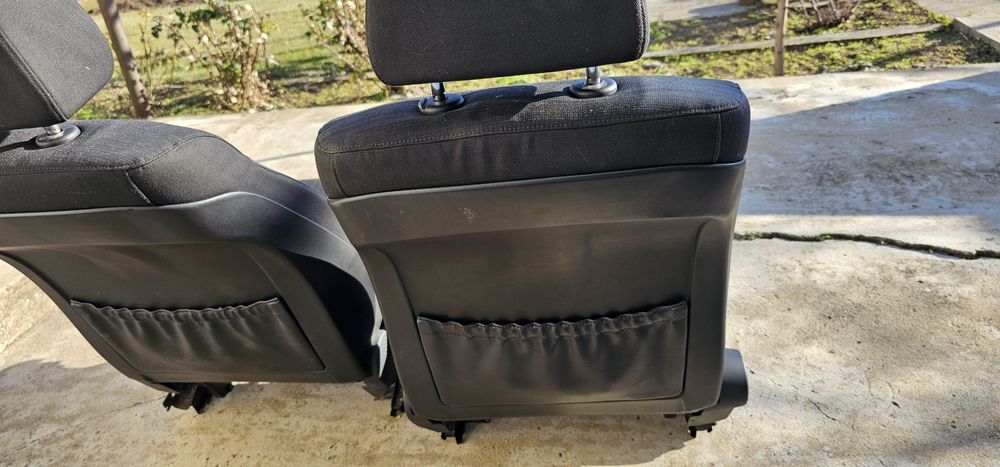 Салон за BMW E61. Черни кожени кори E60 / E61