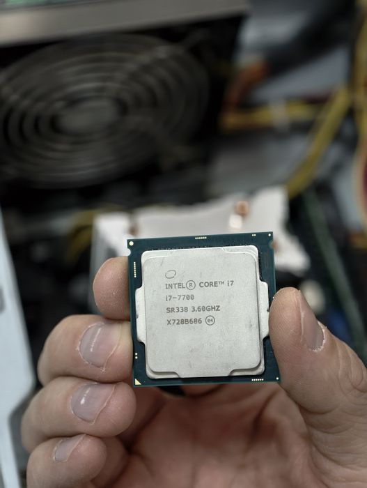 Core i7 7700 продам
