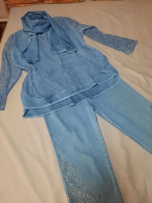 Tinuta compusa din 3 piese