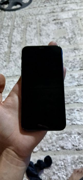 Iphone x 64 gb sotiladi