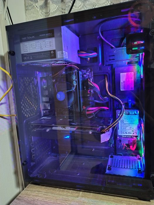 Vând PC Aero ,procesor i5