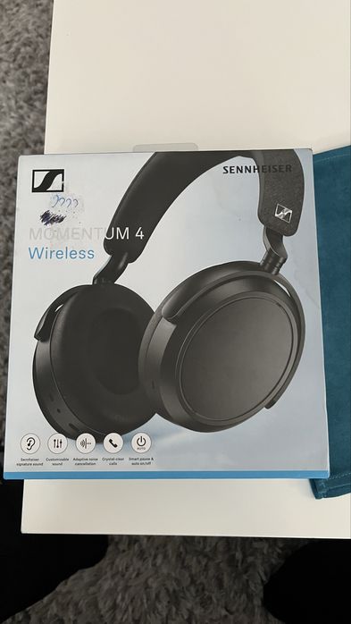 Casti Sennheiser Momentum 4
