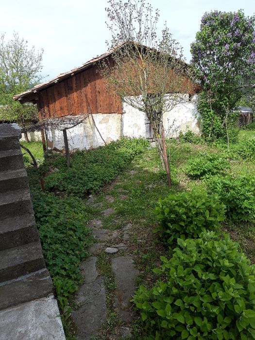 Продава се Къща в с. Изворово, Област Търговище - 140 кв.м за 272 €/кв.м - Снимка #10