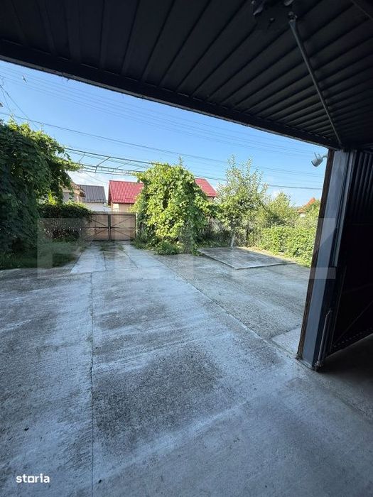Casa P+1+M, 197 mp, teren 2.714 mp, zona Pucioasa