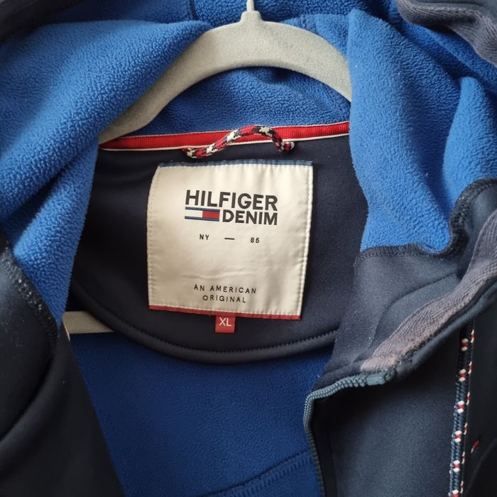 Geaca Peak performance S, Hanorac Tommy XL, Geaca Nike L