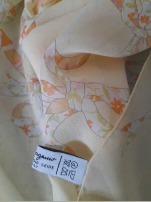 Esarfa Ferragamo, matase, 190 lei