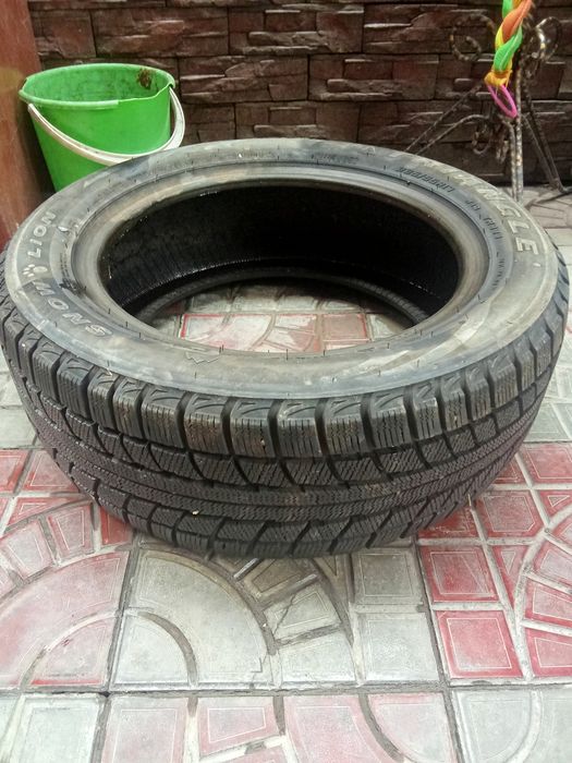 Продам шины 225/55/17
