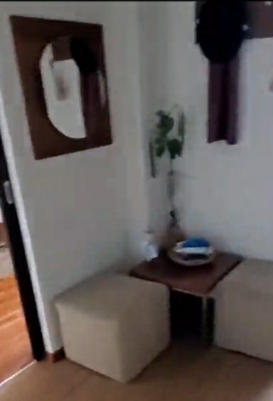 Bo Concept Masuta cafea 55x55 nuc inox Oglinda 60x60 nuc