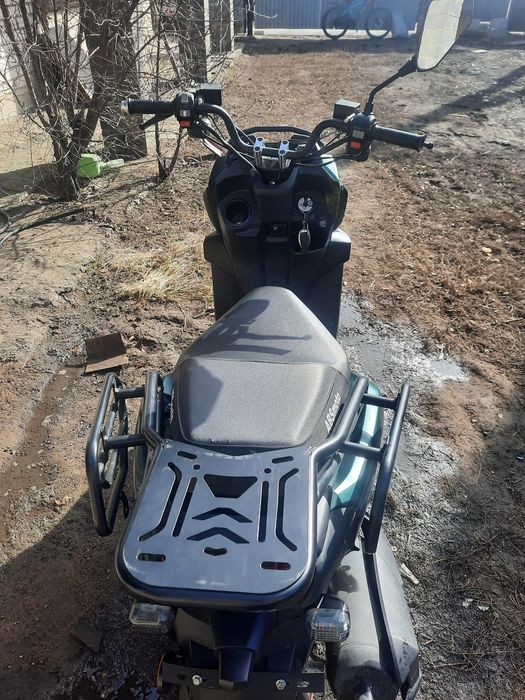 Продам скутер  на ходу