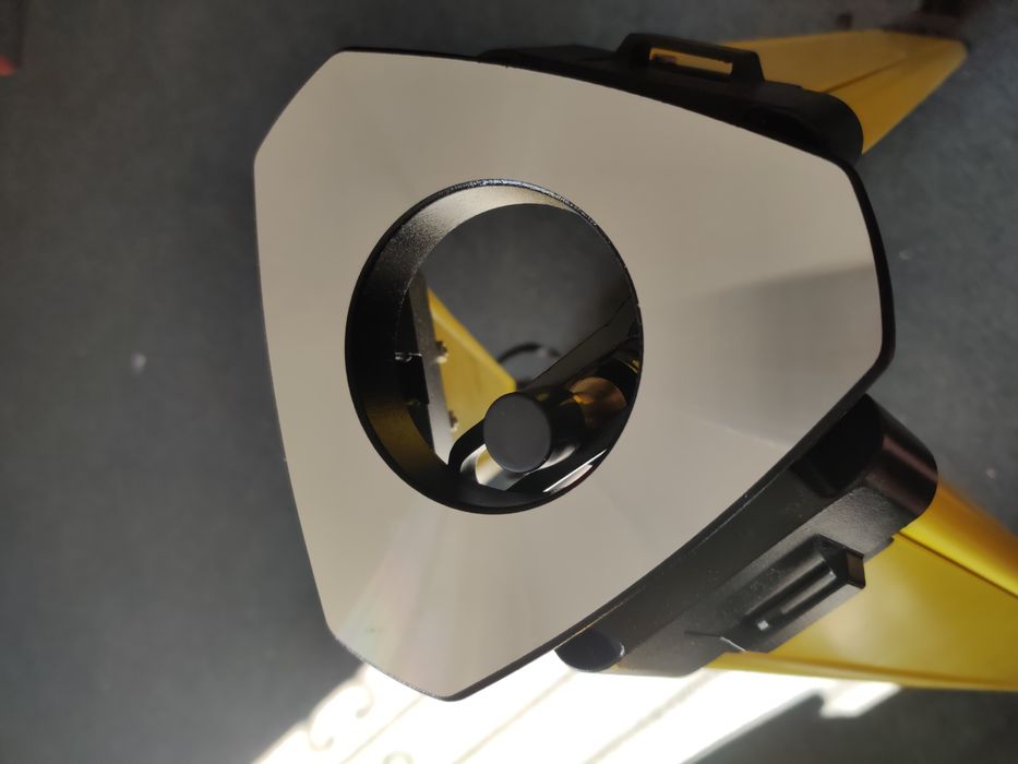 Trepied lemn de calitate