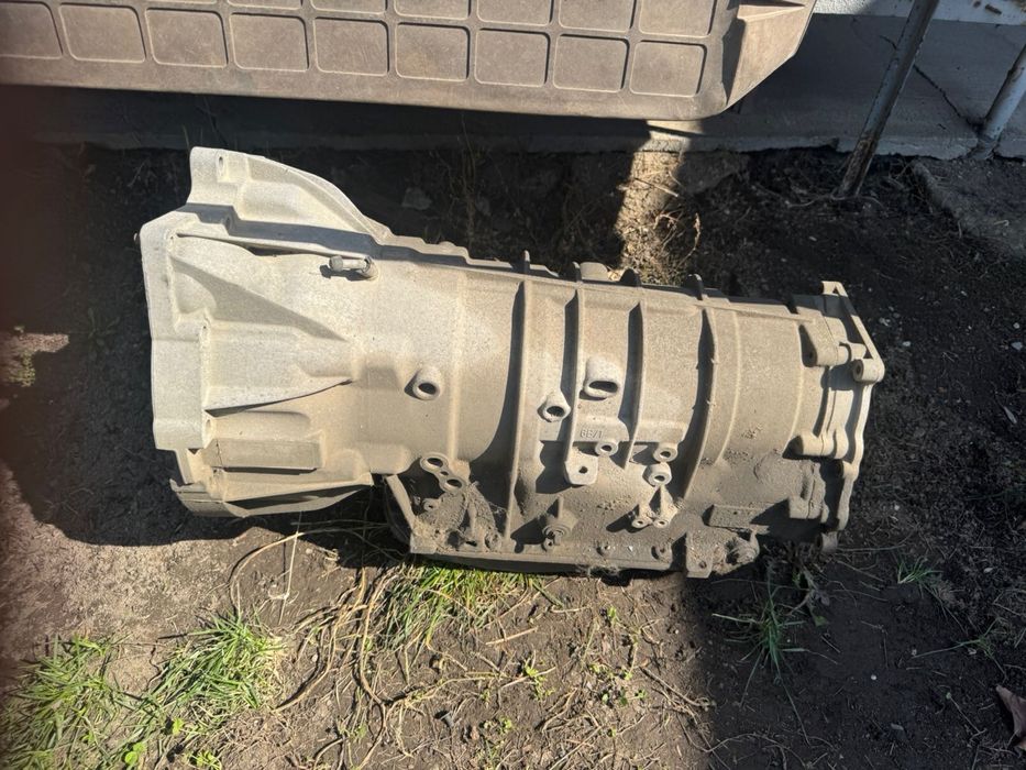 Коробка от бмв e 53