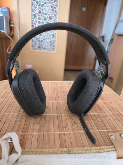 Безжични слушалки с микрофон Logitech - Zone Vibe 100, черни/сиви