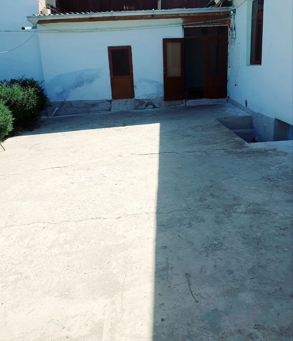 Kattaqurgʻon.Buxarskiyda hovli sotiladi