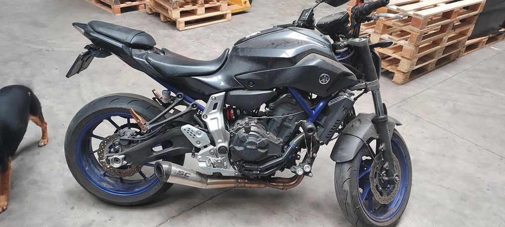 Yamaha MT 07 2014 ABS A2 35 kw AVARIAT