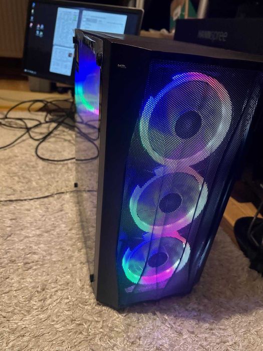 PC GAMING I7 7700K 16 GB DDR4 256 SSD Placa Video GTX 1070 8 GB