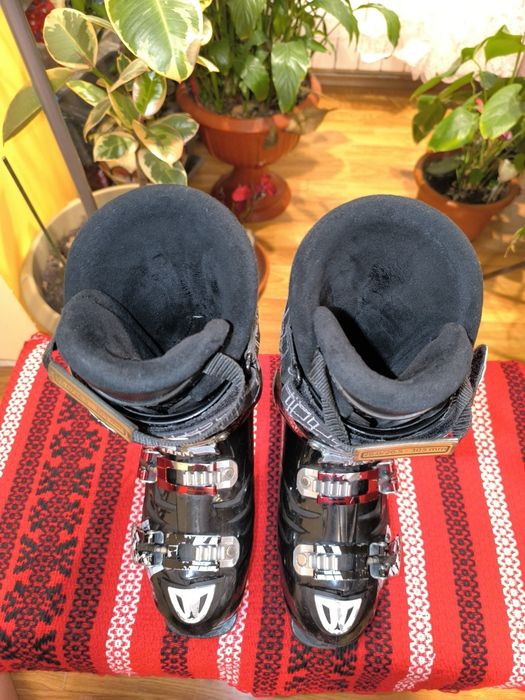 Clăpari Atomic mărimea 40 - 41