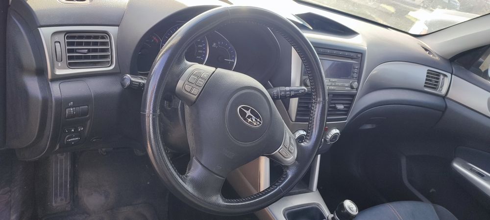 Subaru Forester 2.0 Dizel 147 k 2011 г.