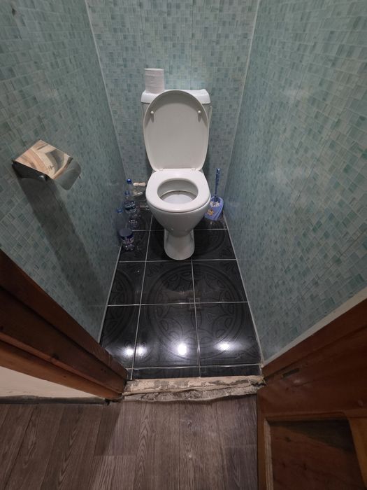 Продаётся 4/1/5  Юнусабад 17 квартал