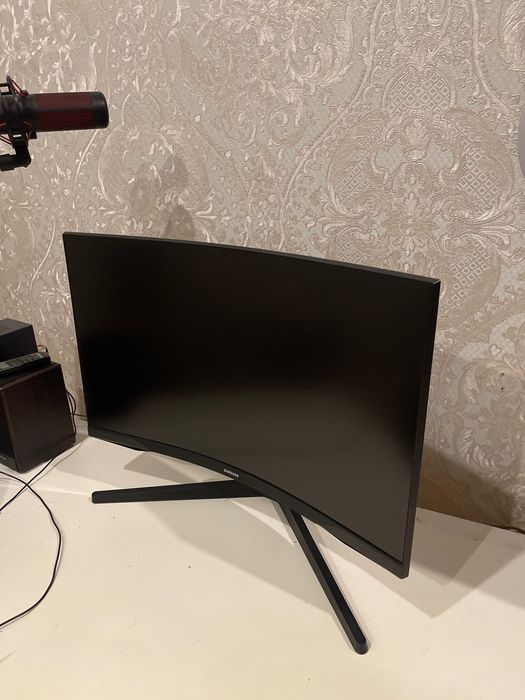 Samsung odyssey g5
