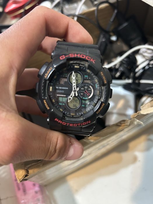 Продавам G-SHOCK CASIO