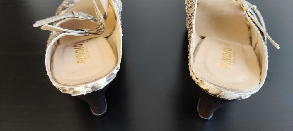 Sanda / Saboti din PIELE NATURALA ORIGINALA DE SARPE (cu solzi) nr. 39