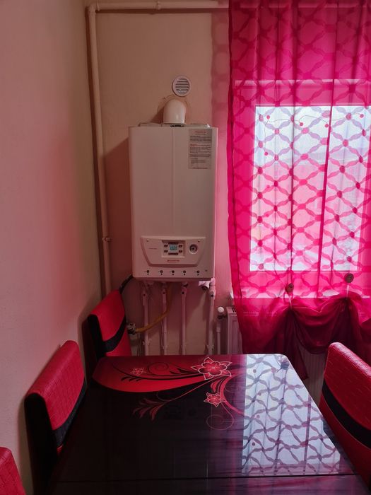 Vând Garsonieră  Orăștie