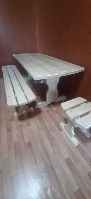 мебель из дерева для бани и сада