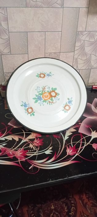 Продаётся поднос