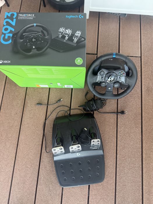 Volan+Pedale Logitech G923 TrueForce