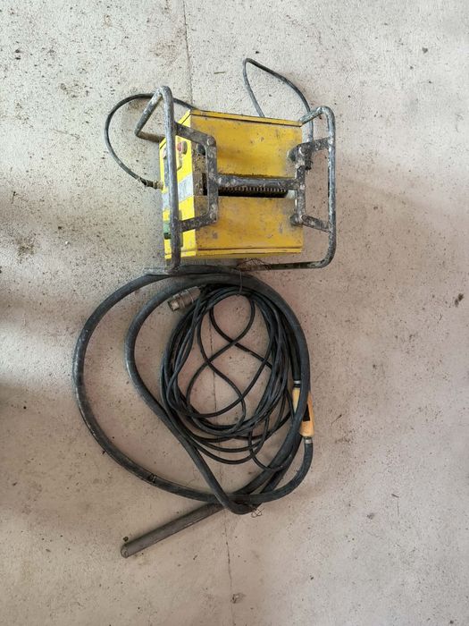 Vibrator beton cu convertizor WACKER NEUSON