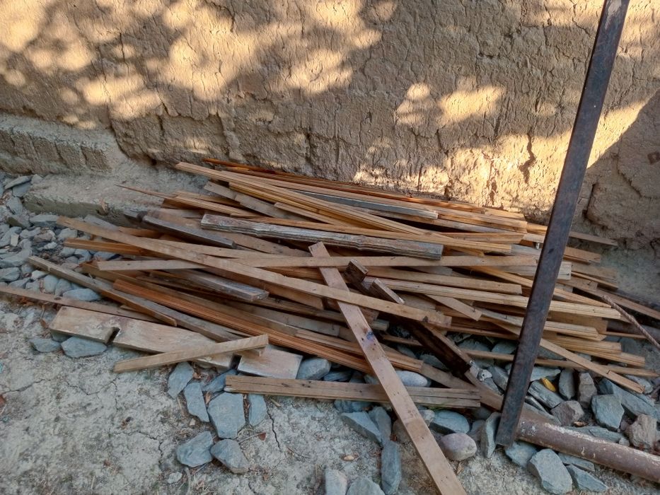 Кибрай Аргин махаласида Отин сотилади