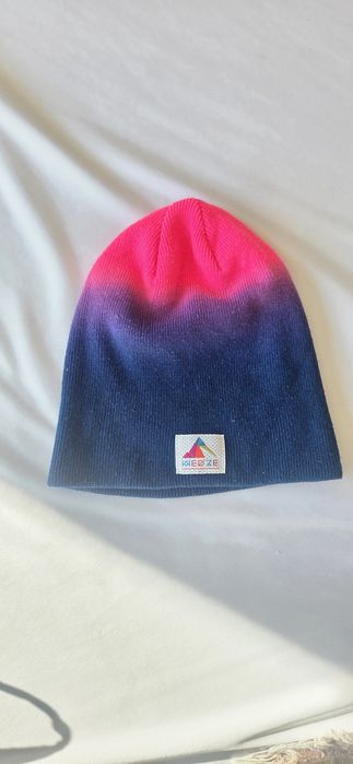 зимна плетена шапка (beanie) с омбре ефект,