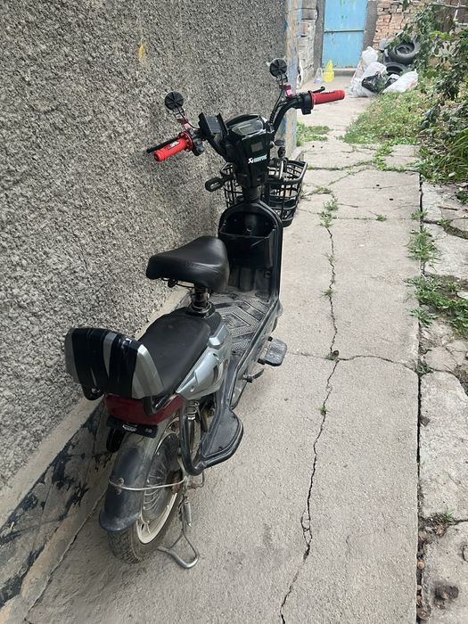 Скутер Amanat x5 pro