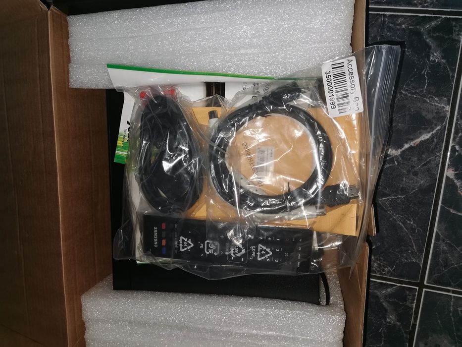 YouSee tv box Samsung SMTH3126/TDC cu HDD .Logitech Harmony.Radionette