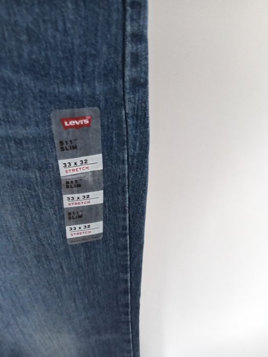 Vând blugi pt bărbați