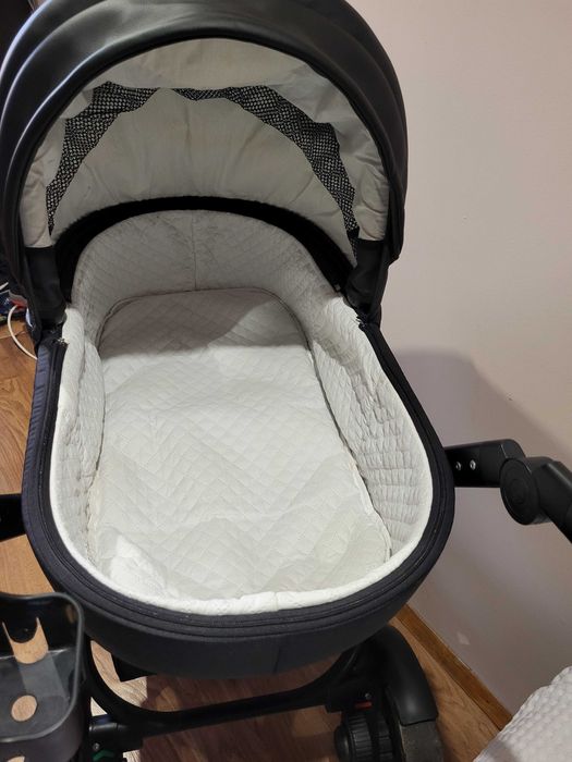 Бебешка количка 2 в 1