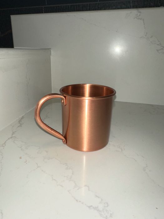 Медна чаша за вода