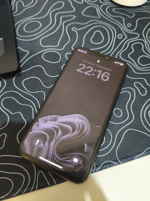 Продам iphone x 64gb