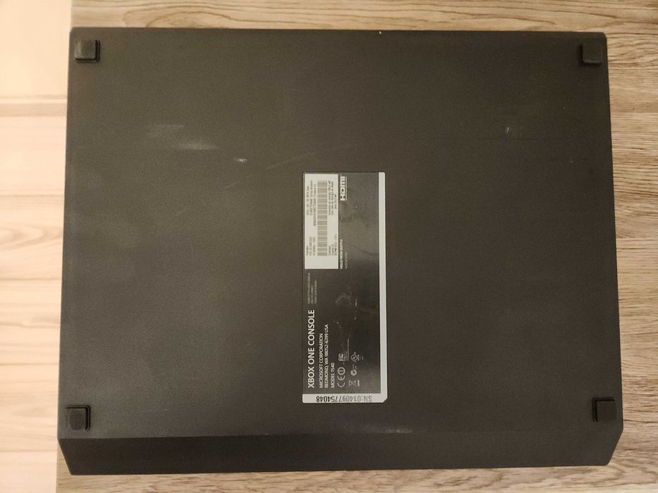 Xbox One 500GB - complet functional