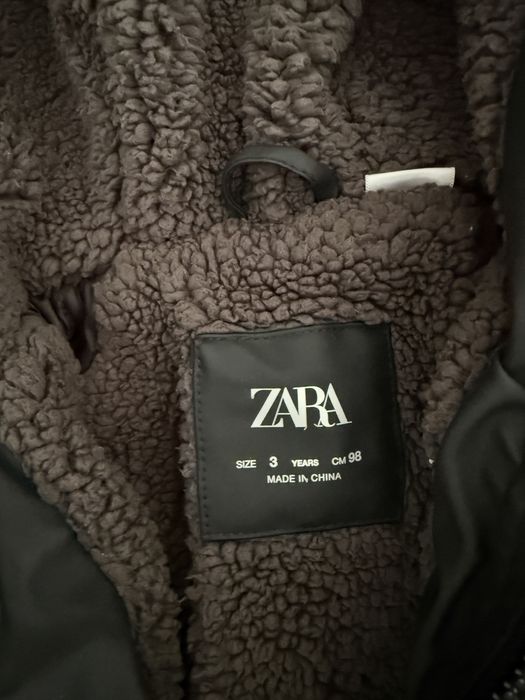 Черно зимно яке Zara