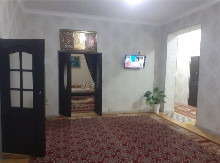 Булунгут тумани 1-Савхоз йулида 6 сотихли уй Коттеж сотилади !!!