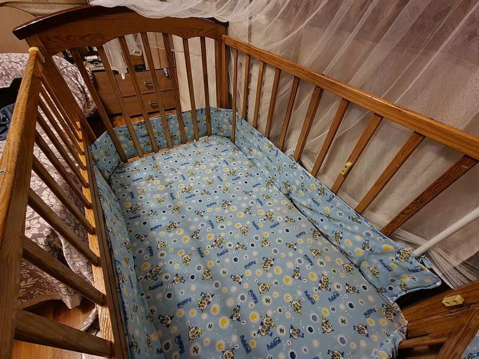 Манеж кроватка из дерева