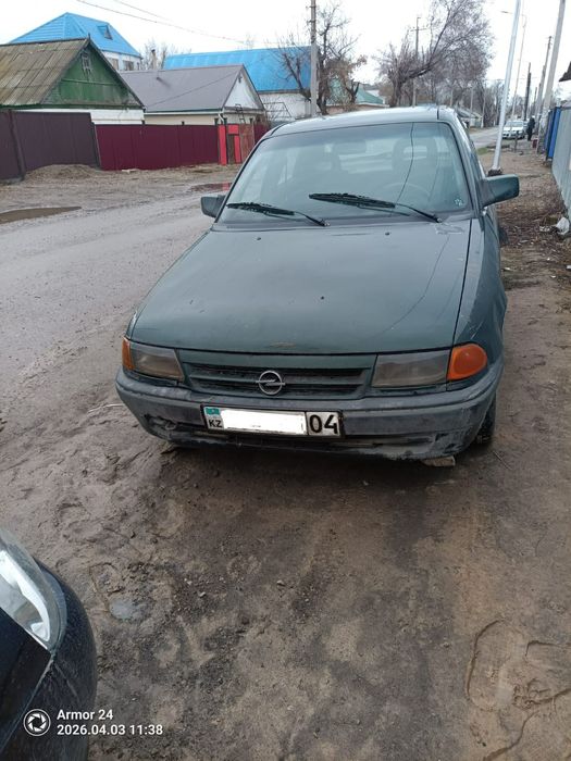 Продам 2 машины вместе Опель Астра ф