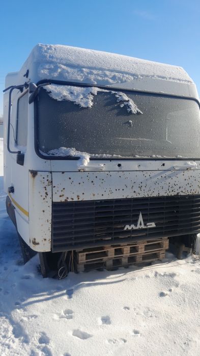 Продам кабину маз