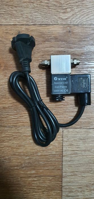 Электромагнитный клапан CO2