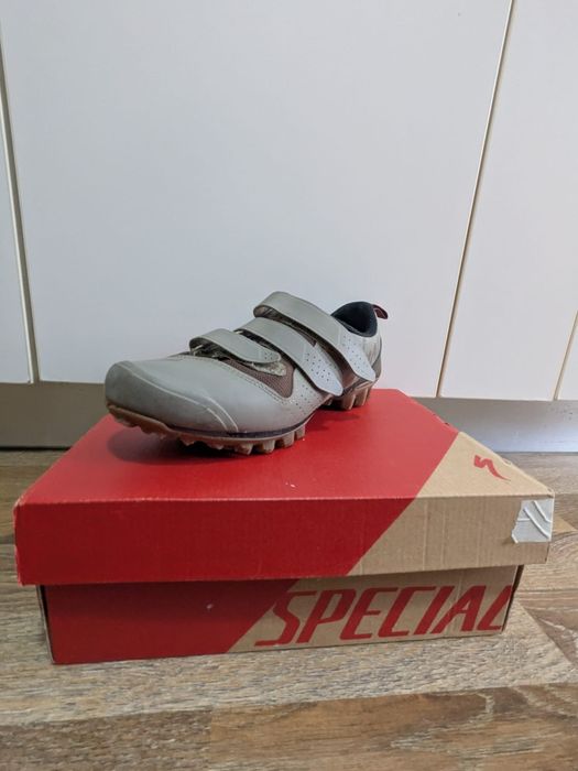 Pantofi ciclism Specialized Recon 1.0 MTB gri