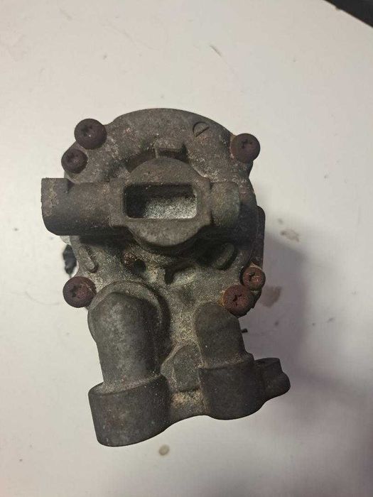 023Compresor AC Nissan Micra K12 1.2 Benzina 2002–2010 –Cod 92600AX80A