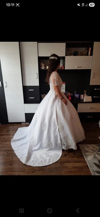De vanzare rochie mireasa