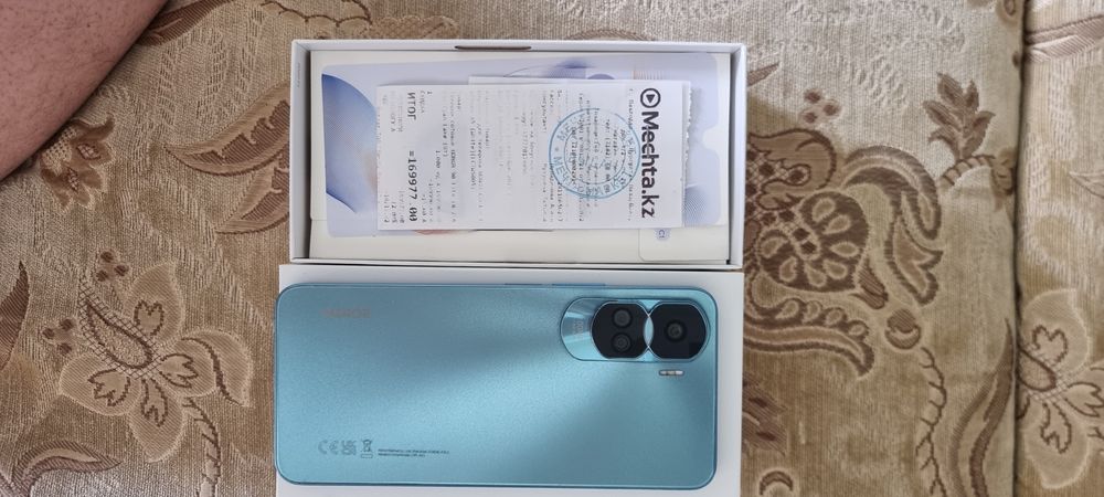 Продам HONOR 90 Lite
